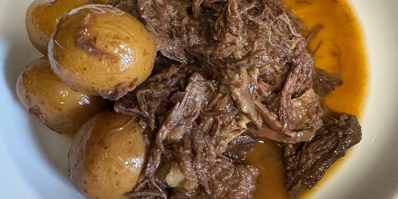 Pot roast dinner plated